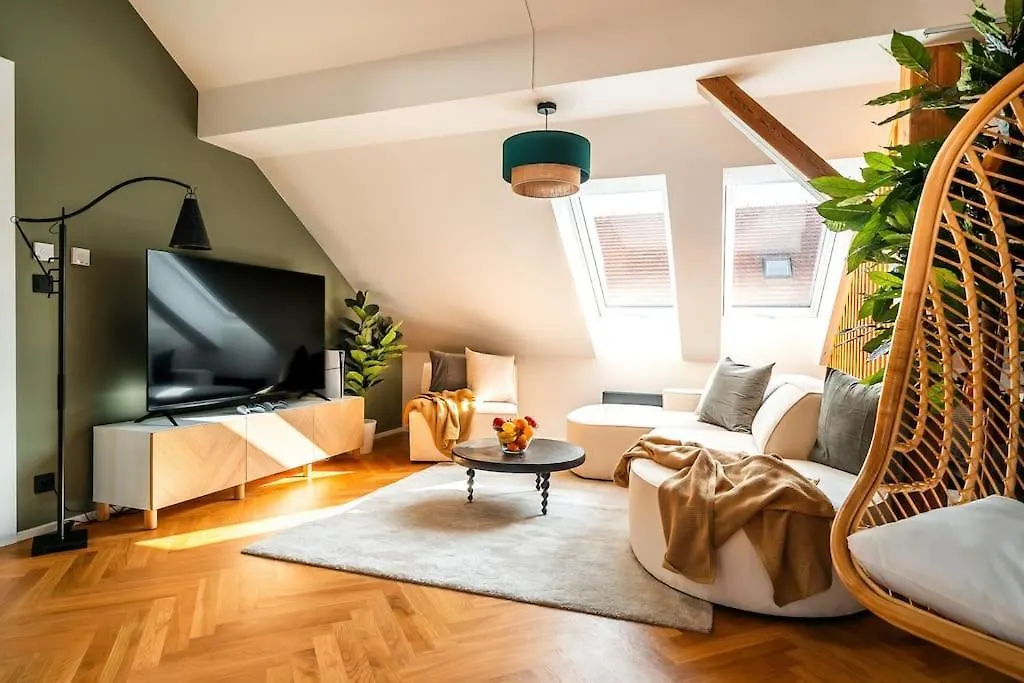 3Br Ac Heaven Of Harmony Luxpenthouse Theater View Apartment Prague